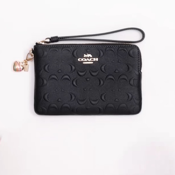 Coach Boxed Corner Zip Wristlet In Signature Leather - Picture 3 of 3